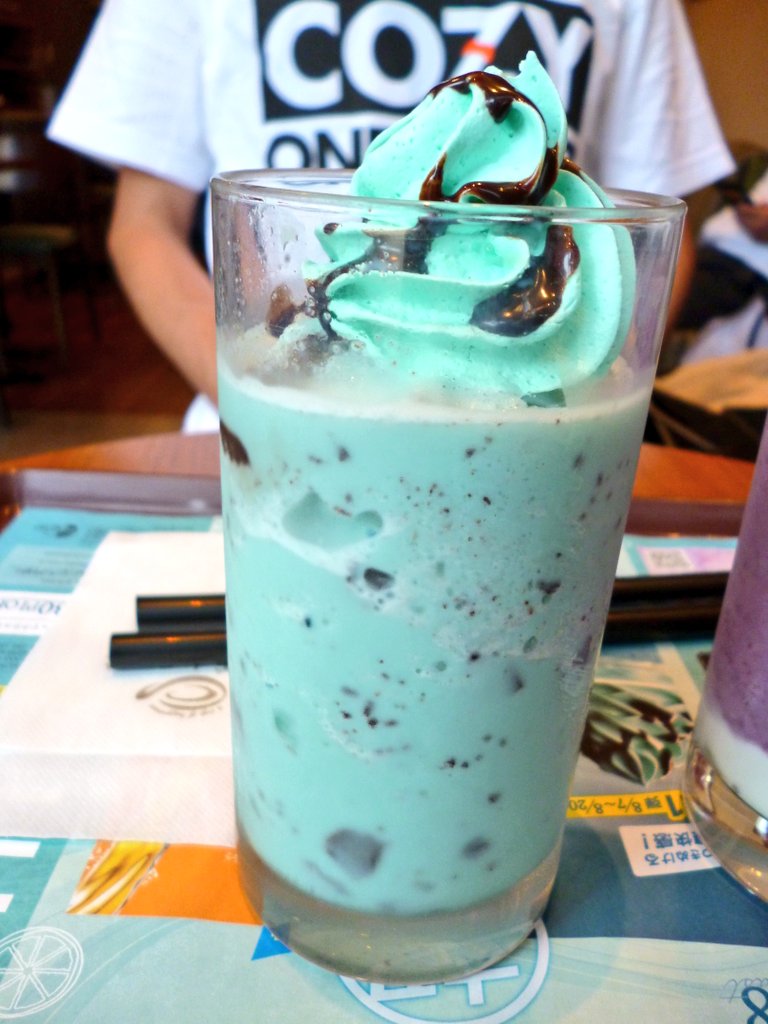 カフェ ド クリエ天神今泉店