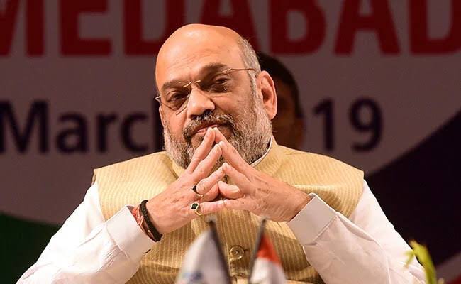 tejnemanwar's tweet photo. Couldn't witness the Great Sardar Patel . But feeling lucky and proud to witness the Modern day Sardar Patel of India - Amit Shah , The lion of India . True Patriot 🇮🇳. 
His name will be written in golden words in history as the man who Reintegrated J&amp;K with India. 
#370gaya https://t.co/vm08kvA30J
