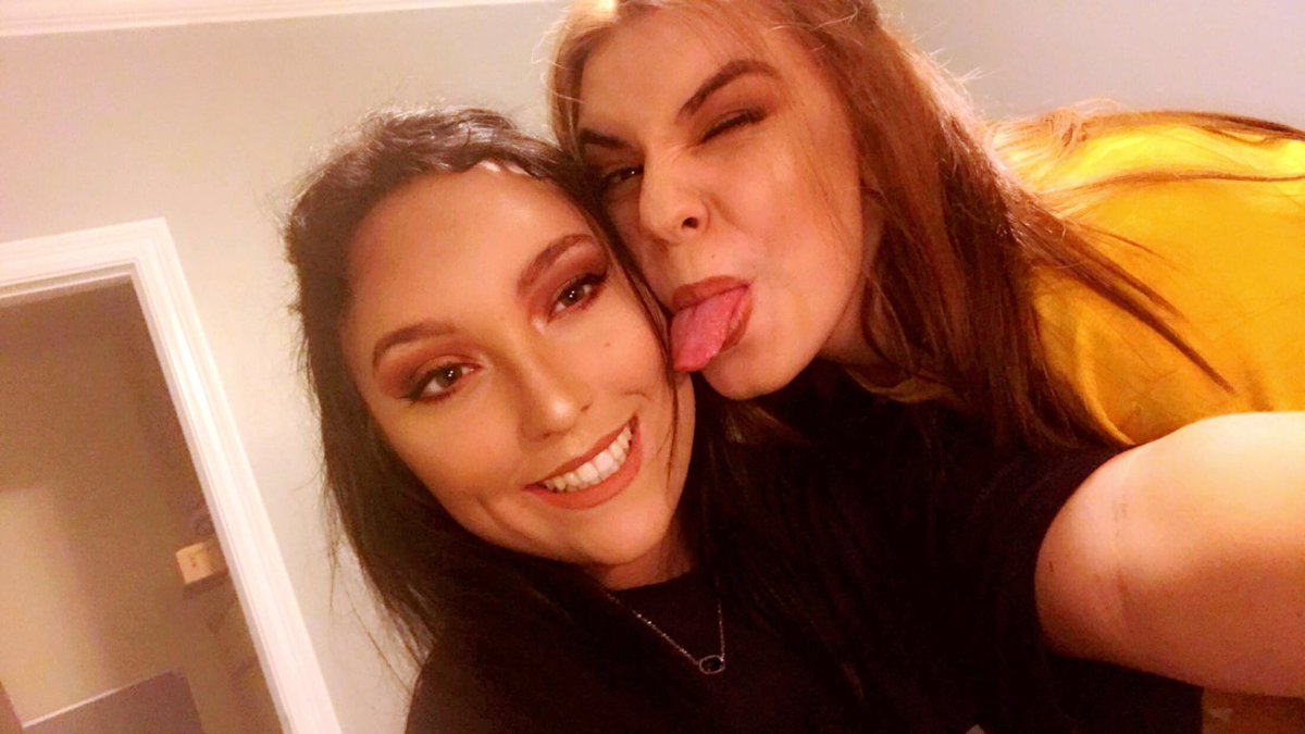 kodatregre's tweet photo. happy birthday ally!! thanks for some of the best days & nights of my life, LOVE YOU FOREVER SUGA✨thanks for teaching me how to have fun & live live 2 the fullest🥂🤑u forever have a special place in my heart💓💓 #greatest3rdwheel #badazzbitch #ilyboo @AllySalamon https://t.co/0lKeU1Nym8
