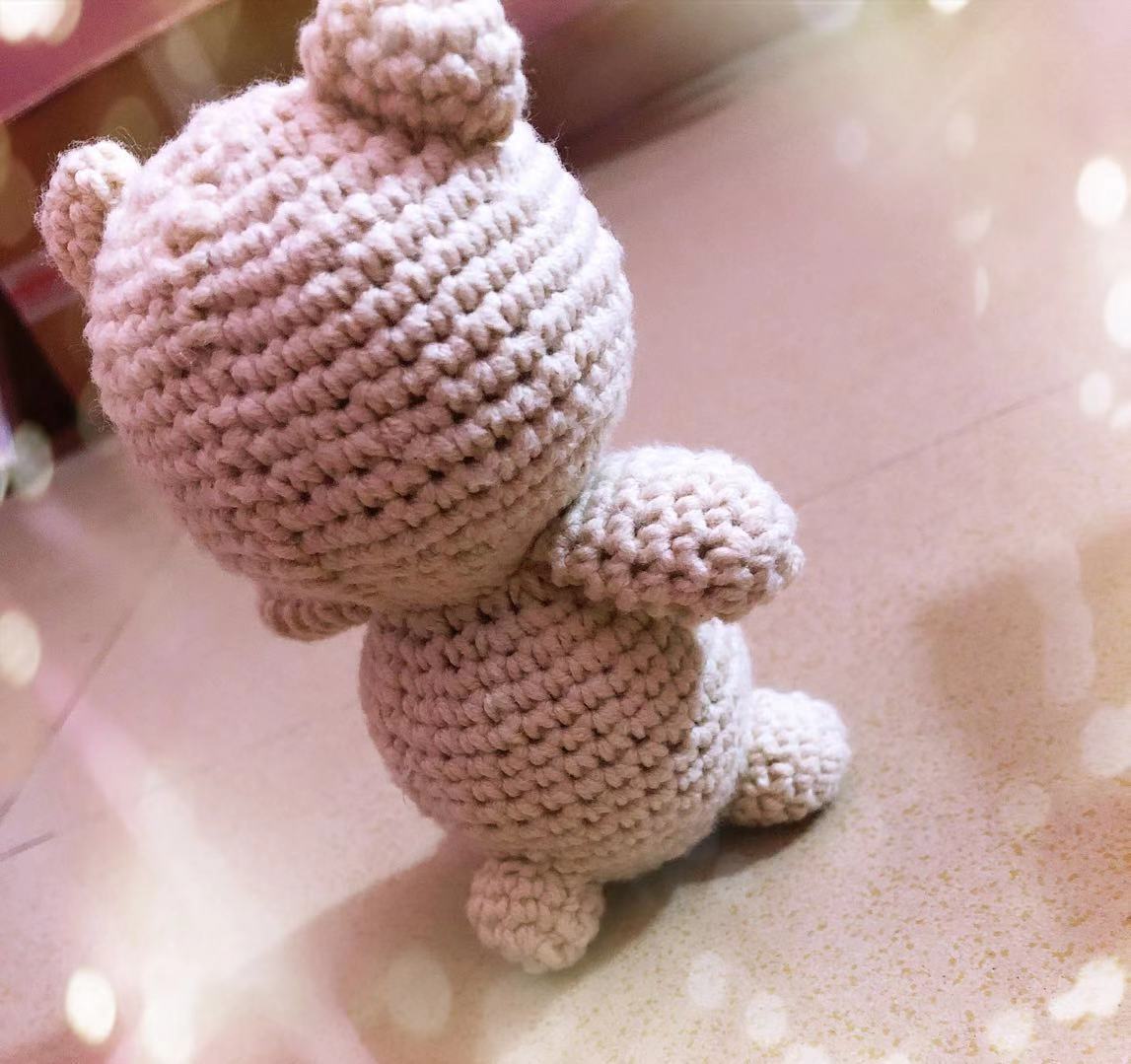 SharonQiu1's tweet photo. Relaxed at home, and finally....
How about my new pet? 
I am a handy girl :) https://t.co/SY69xLBwDu