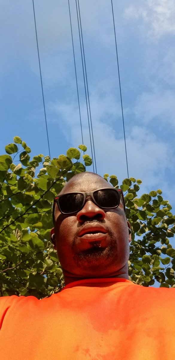 Santa95vers's tweet photo. 08-04-2019 6:44pm Day3 of #InjuryTime (IT): Sunday PM, @Zue walked 8.8miles in 2hs20mns to #Adisco to raise $5K for #STEMEducation at the Sch. $1,500 raised &amp; over 226miles walked.
#OthersHaveLaboured #AddToTheirGain
#PrayHardWorkHardPlayHard
Donate at:
https://t.co/kYgbs5sJkK https://t.co/vSjDgB0pVz