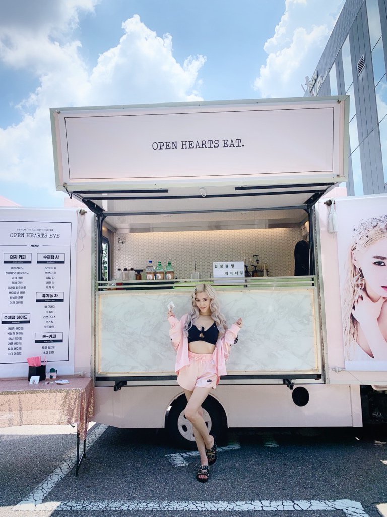 tiffanyyoung's tweet photo. LOVE YOU 💖 #openheartseve https://t.co/hXJWn5wwkK