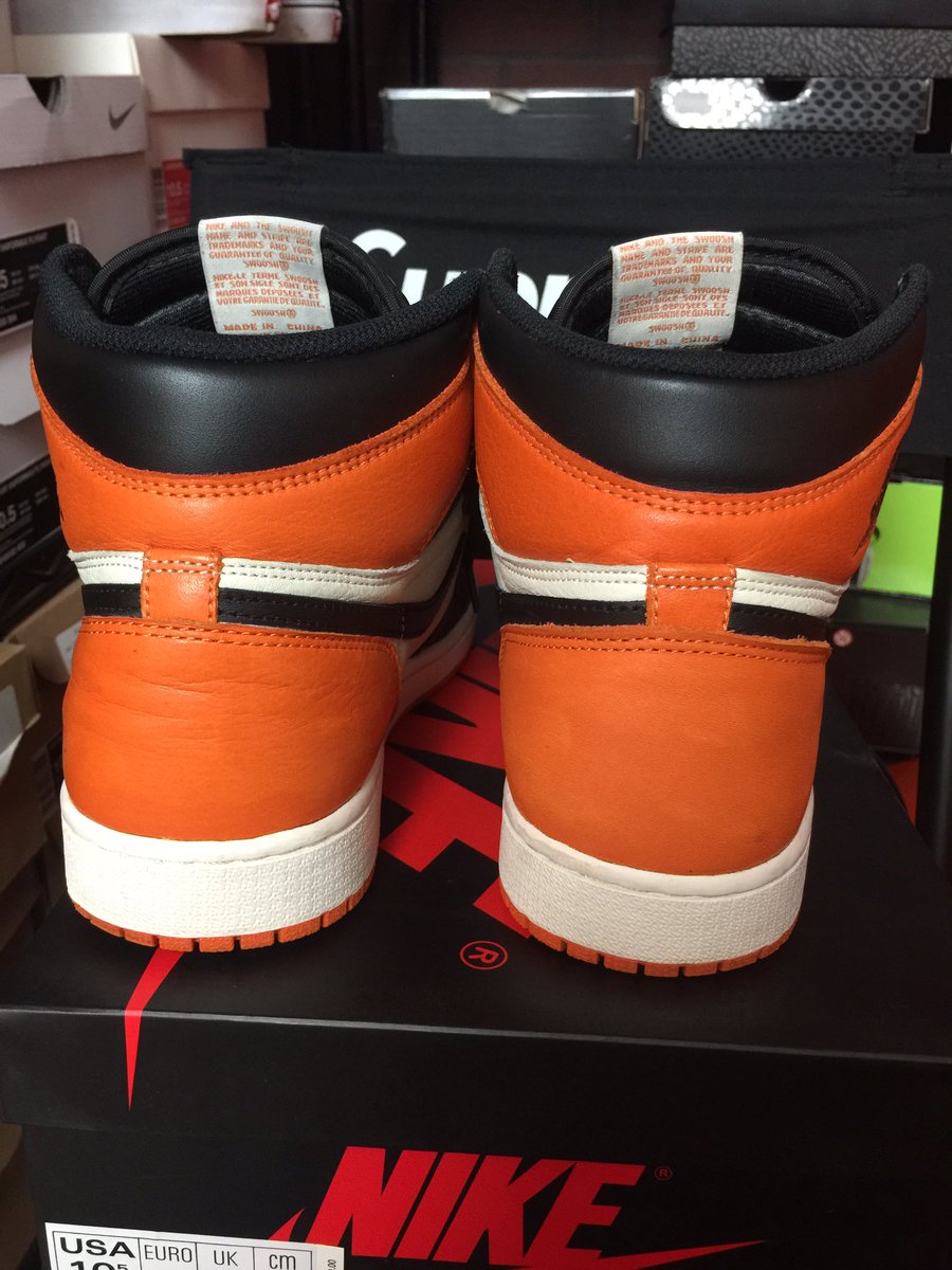 Shoevillain's tweet photo. Shattered Backboard ... Worn ... 10.5 ... Best offer takes them ... RT’s appreciated 🏆 https://t.co/bh9T9nhf76