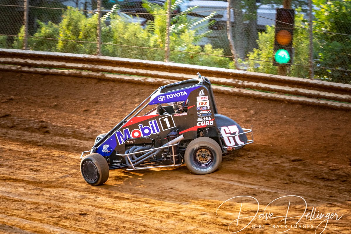 DaveDellinger_'s tweet image. @Logan_Seavey won night #5 of #PAMidgetweek at Clyde Martin Memorial Speedway! @LancoCMMS @USACNation