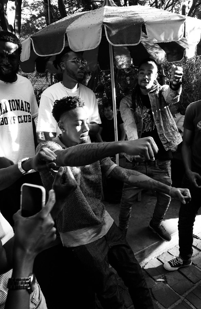 kylebankskb's tweet photo. 🖤 https://t.co/1eq8IvHgog