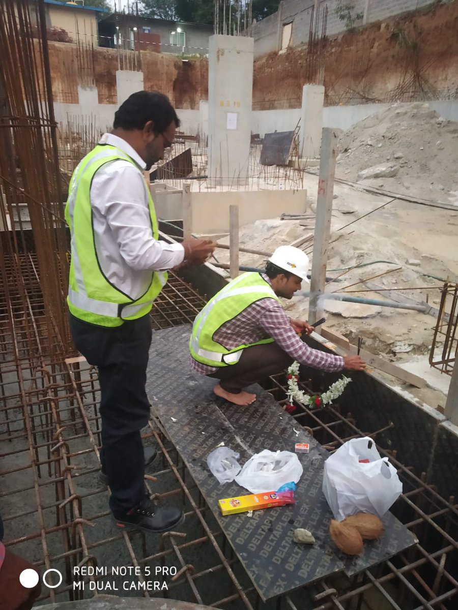 TInfraprojects's tweet photo. We are proud to mark this as Transatlantic's biggest concrete pour (800 cum) for Columbia Aaltius - Electronic city (3B + G + 38floors) .
#Concretepour #Highrise #Civilworks #Structuralworks #ResidentialBuilding #Civilconstruction #Contracting https://t.co/h2vIcKEPte