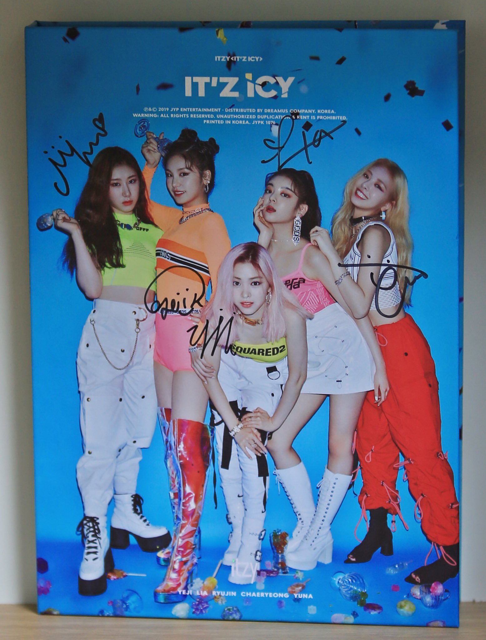 itzy サインCD ICY 韓国サイン会 オンライン個別サイン会抽選権付き】ITZY 'Girls Will Be Girls