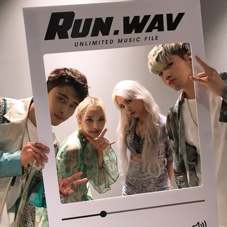 K.A.R.D /KARD >> Single Digital "Bomb Bomb" - Página 21 EBLjO4PUwAAImqb?format=jpg