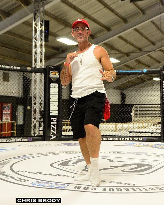 Testing the cage before the fights last night in Victorville. : ) https://t.co/LaO86QgTyu<a href="/tag/mytwitteranniversary"class="tags"><span>#mytwitteranniversary</span></a>