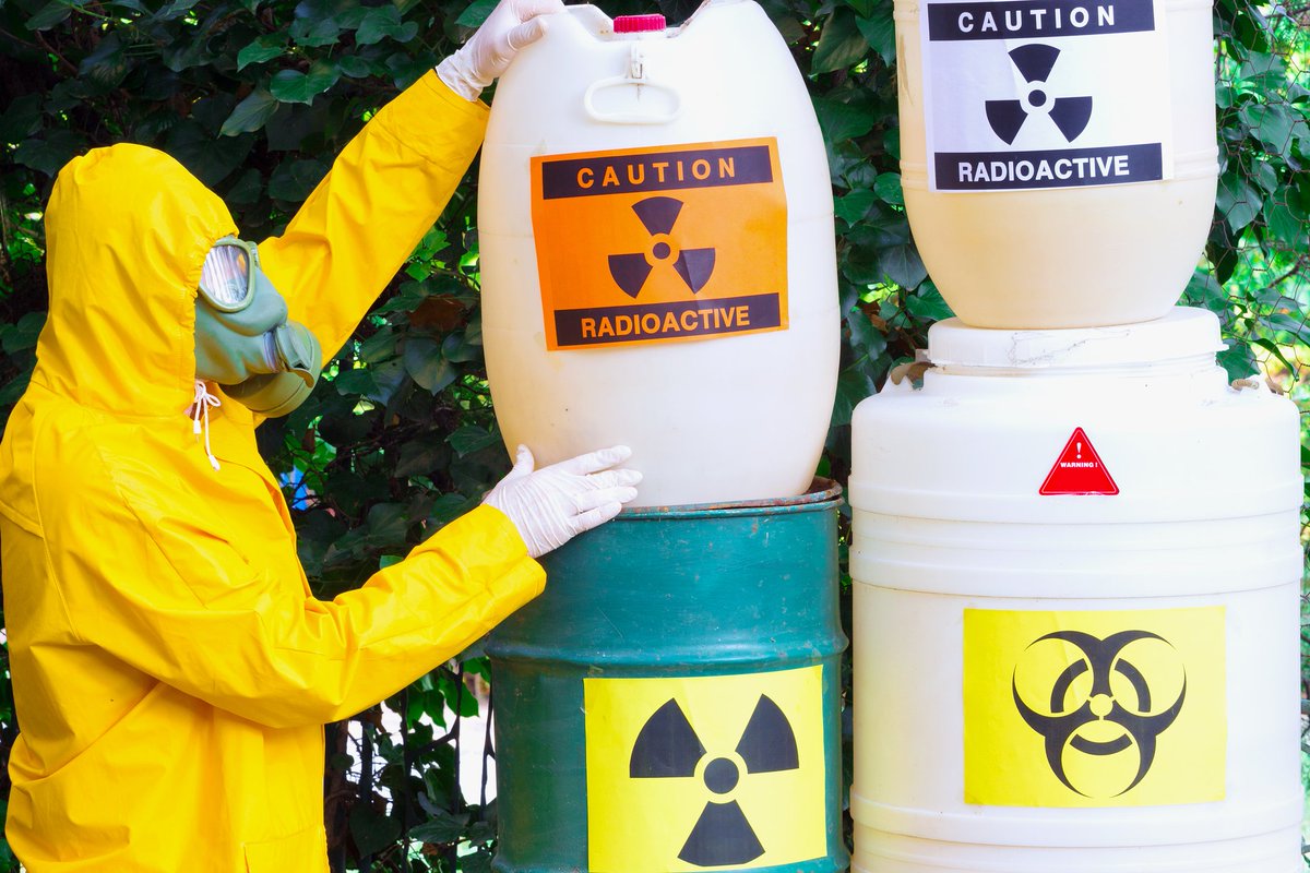 NNanotech's tweet photo. #Hazardous_waste_management
#Hazardous-waste management, the collection, treatment, and disposal of waste material that, when improperly handled, can cause substantial harm to human health and safety or to the #environment. https://t.co/S1y4mUhF7c