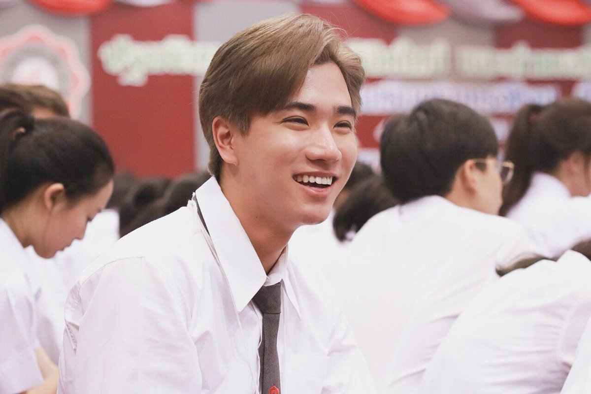 swucuteboy's tweet photo. ดีใจหรอจ้ะ ที่เห็นพี่ปี4บนเวทีอ่ะะะะ
คริกครัก ไม่ได้ชง ไม่ได้อะไรเลยจริงจริงนะะะะะะ
เพิร์ธ นวัตกรรมสื่อสารสังคม
เซ้นต์ เศรษฐศาสตร์

#SWUcuteboy​ #ทีมมศว #อัตลักษณ์62 #พี่ปี4คนนี้ที่มีน้องอยู่ปี1 https://t.co/Wd1NktB8BW