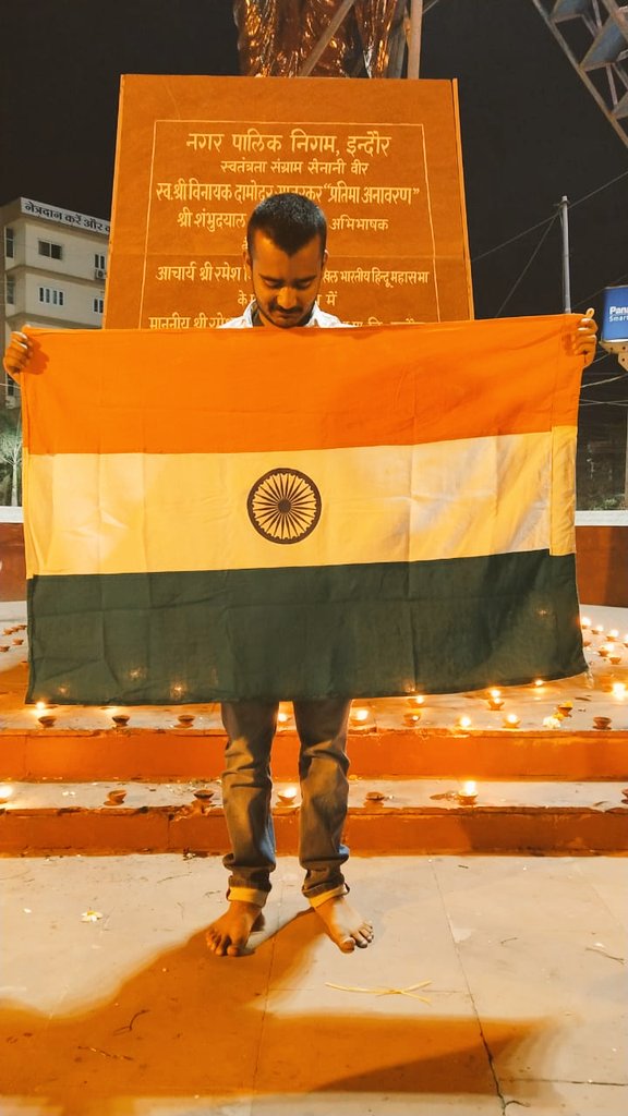 AmitSha46356605's tweet photo. #KashmirMeinTiranga https://t.co/owUcDtFaDb