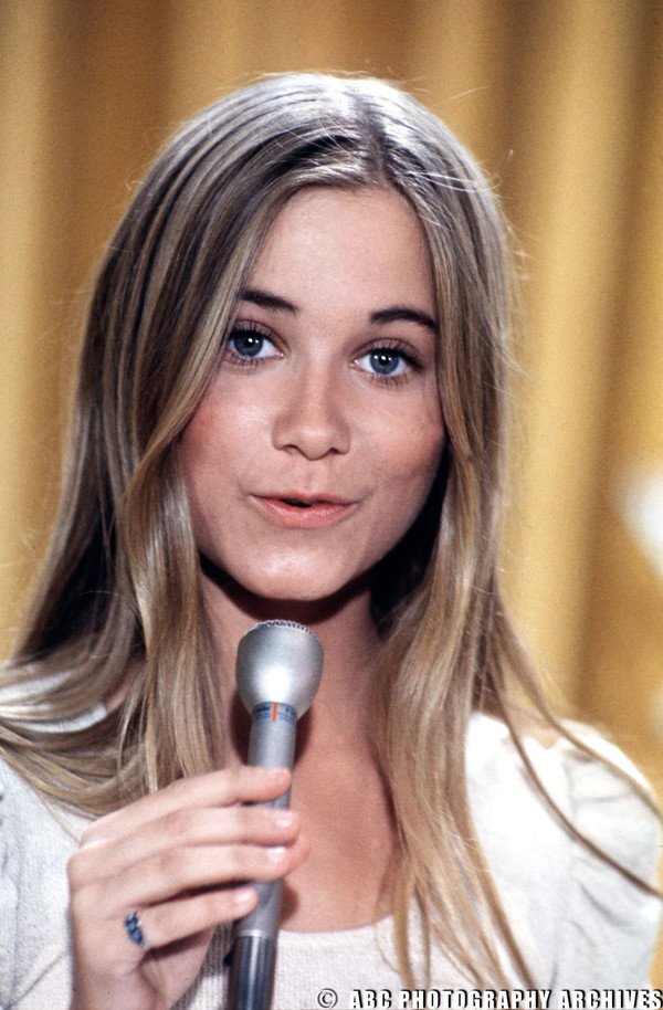  Brady Bunch Birthday:--Happy Birthday Today 8/5 to Maureen McCormick, Marcia Brady on The Brady Bunch. 