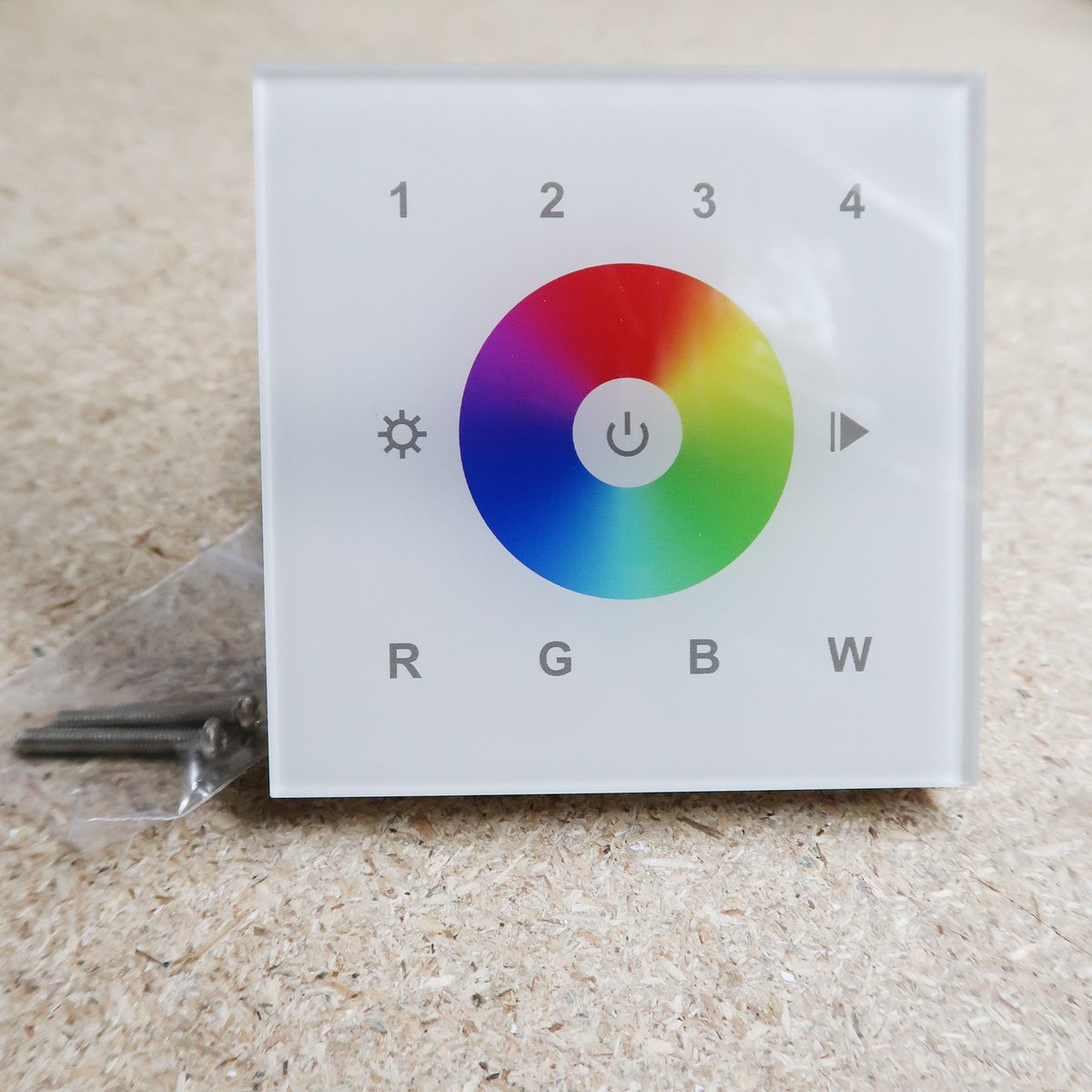 HiLine_Lighting's tweet photo. Recently in: Zigbee 4-Zone RGBW Wall Mount. https://t.co/qp01970FNb #zigbeecontroller #rgbwzigbee 1/2 https://t.co/f4hZYMUMzZ