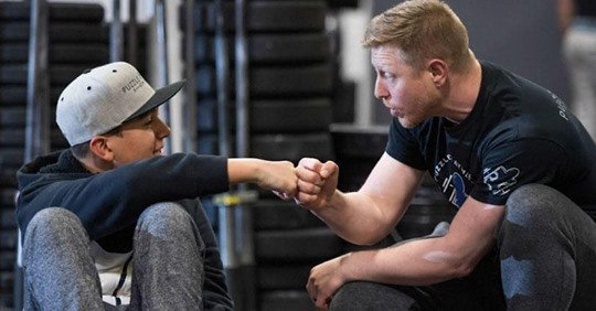 Personal trainer opens gym for children with autism bit.ly/2Yu3rB6 <a href="/WTHRcom/">WTHR.com</a> #MondayMotivation #autism #PhysicalFitness