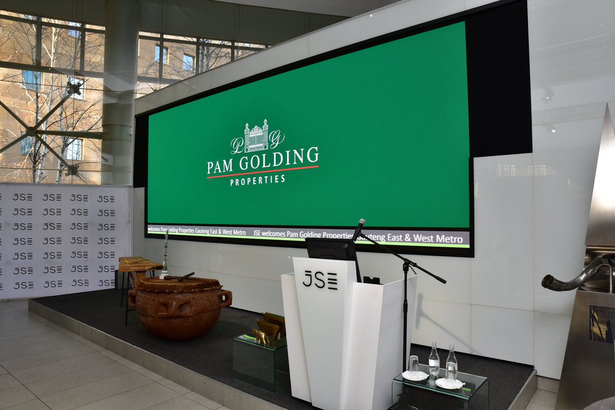 progoddesafrica's tweet photo. Welcome to the stock exchange.
#JSEMarketOpen #pamgoldingeastandwest #StockMarket #propertygoddess #dreamchasers #nextlevelrealestate https://t.co/XwAiBMtZiX
