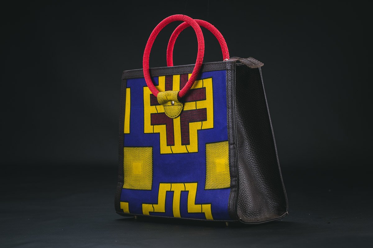 goplacesdigital's tweet photo. Ladies, Step Out In Style and Make That First Impression Last A Lifetime With Our Selection of bags @leather_kenya
#GoLeatherMasters #leathercraft #MondayMotivation #handbags #ladies #LeatherMasters #MondayMorning https://t.co/wj58QQ7Zmo