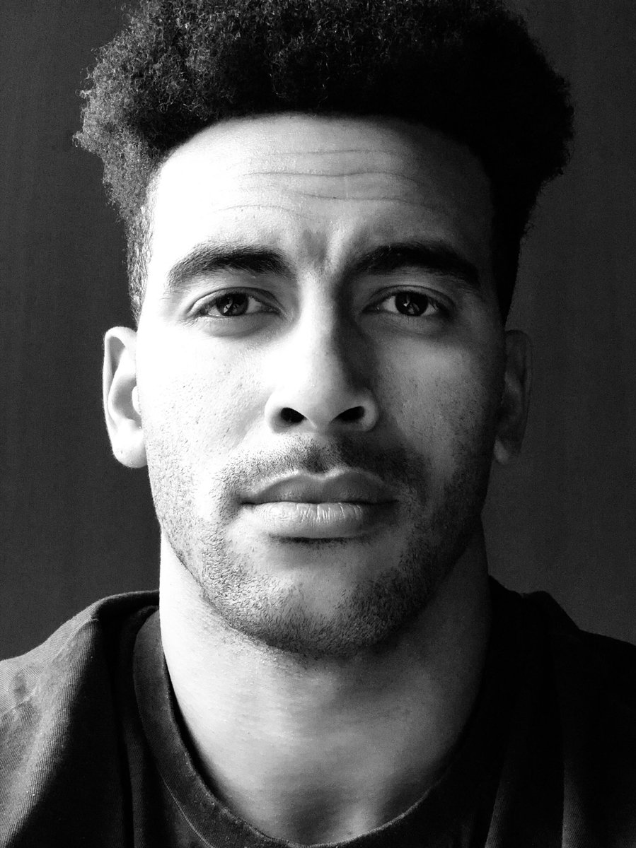 GoodCompanyPod's tweet photo. From his day as an Oregon duck to his dream job with #nike. .@daryle_creative shares his story on our latest episode. #motiva https://t.co/SojQ0uJSYX