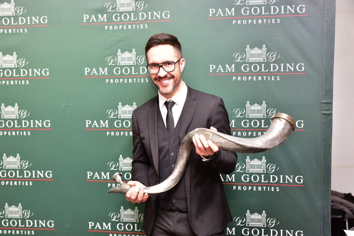 JSE_Group's tweet photo. The countdown begins. The sound of the kudu horn officially opens the market.
#JSEMarketOpen #pamgoldingeastandwest https://t.co/5BqHNbaP8V