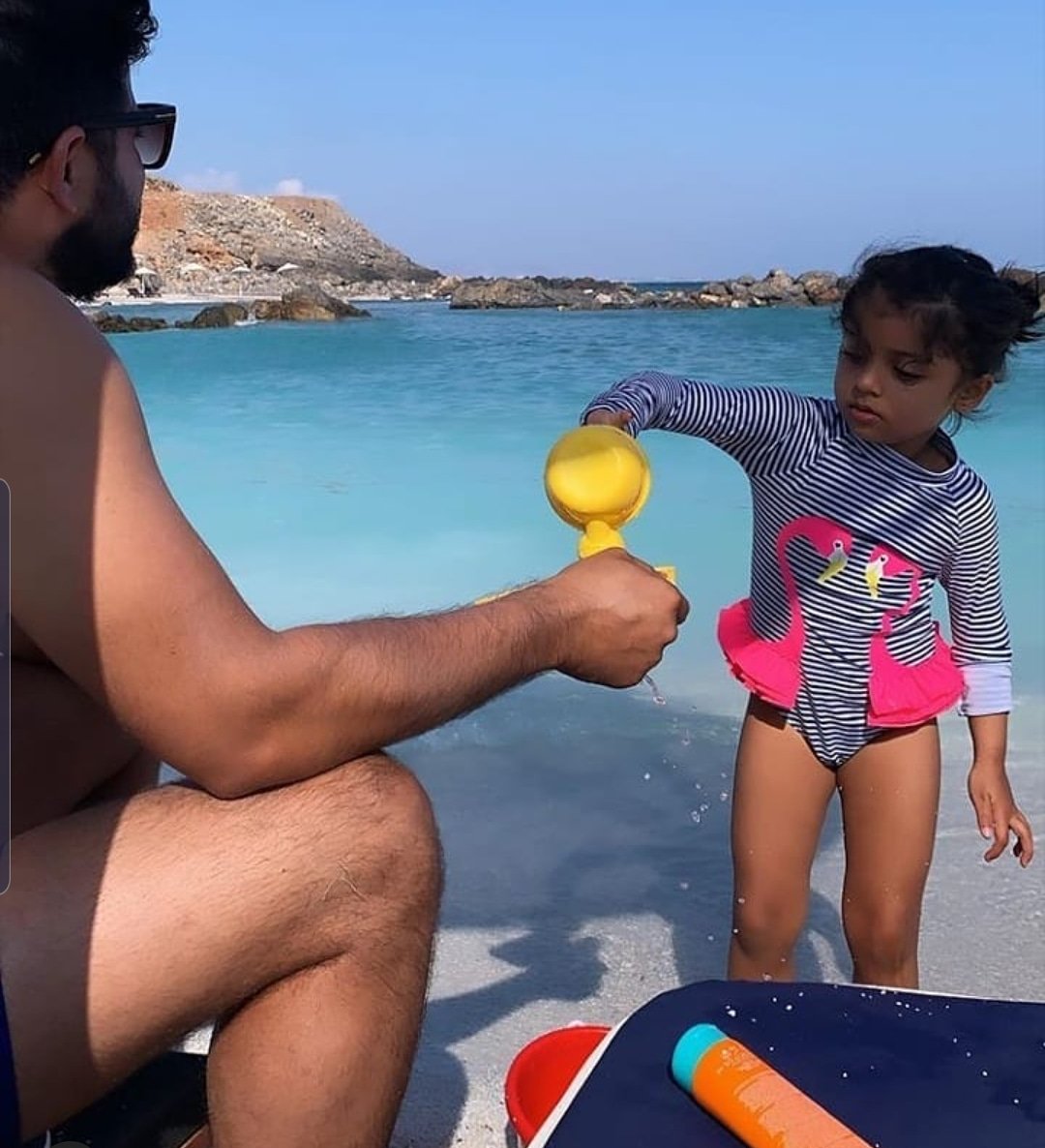 Raina_World's tweet photo. 🥰 @ImRaina @_PriyankaCRaina #sureshraina #sureshraina3 #priyankaraina #GraciaRaina https://t.co/cp1Kc2B7dO