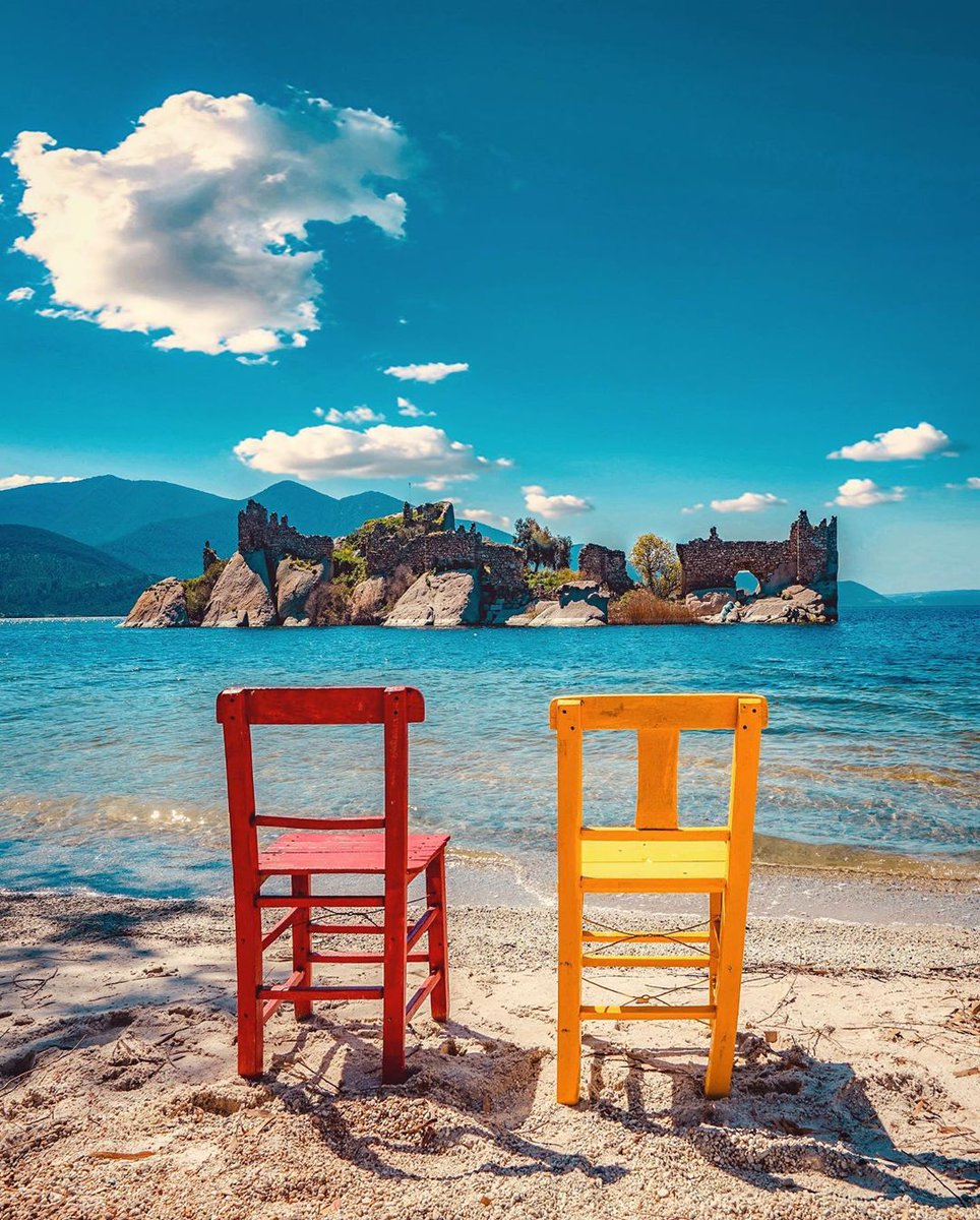 GoTurkiye's tweet photo. Those who take the path less traveled deserve prime seats at the stage of Lake Bafa. #Nature #Travel #Summer #Beach #Holiday #MondayMotivation
📷 fotozade / IG
#Turkey #Mugla #Bafa https://t.co/kTkP0rLSFB