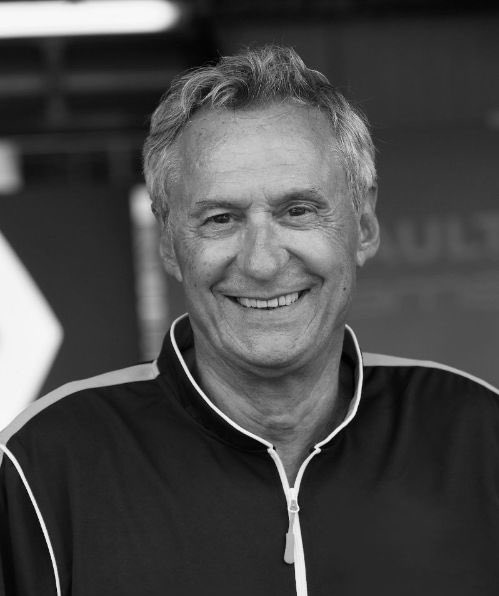 lasarthe_72's tweet photo. C'est avec tristesse que le Département de la Sarthe a appris le décès de Jean-Paul Driot, fondateur et propriétaire de l’écurie sarthoise DAMS.
Nous saluons la mémoire de cette référence du sport automobile et adressons à sa famille et ses proches nos sincères condoléances. https://t.co/uxpa804oYe