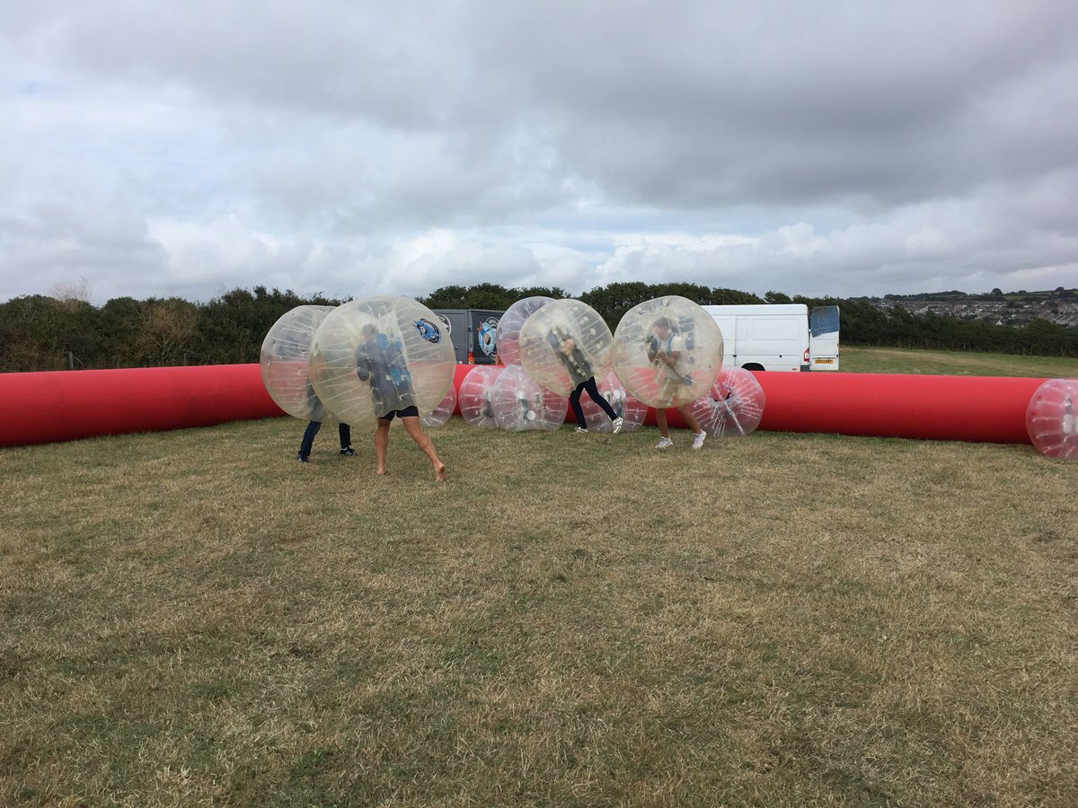 Absolute Bubble Football tweet media