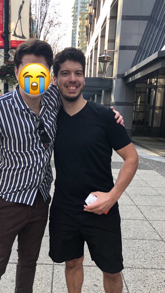 ghostofvancity's tweet photo. Still not fully over this, thank you both for all your positivity and baring with me through my freak out @samararedway @TypicalGamer
#biglegends
Keep Miku thikkk https://t.co/Aa2TEjfeCq