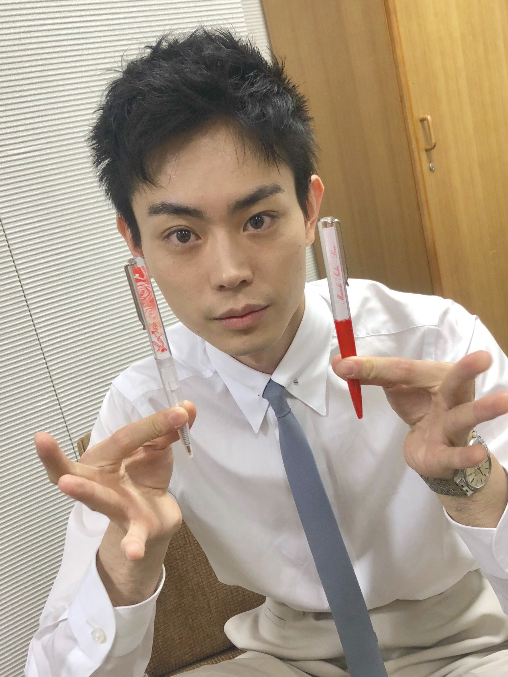 菅田将暉 サイン 二十歳 誕生日 ファン イベント グッズ 菅田将暉 サイン 二十歳 誕生日 ファン イベント グッズ