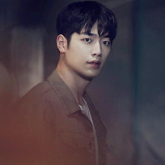 CRIPS_rpg's tweet photo. ⠀゛ ↻ 𝒽𝑒𝓁𝓁𝑜 ⊹ 

⇢ ⇢ ⇢ ⇢ ⇢ ⇢ ⇢ ⇢                   

⚝ seo kangjoon

⚝ seo kangjoon acteur

⚝ 25 ans

⚝ @kangcrips https://t.co/sbMjWkmHV8