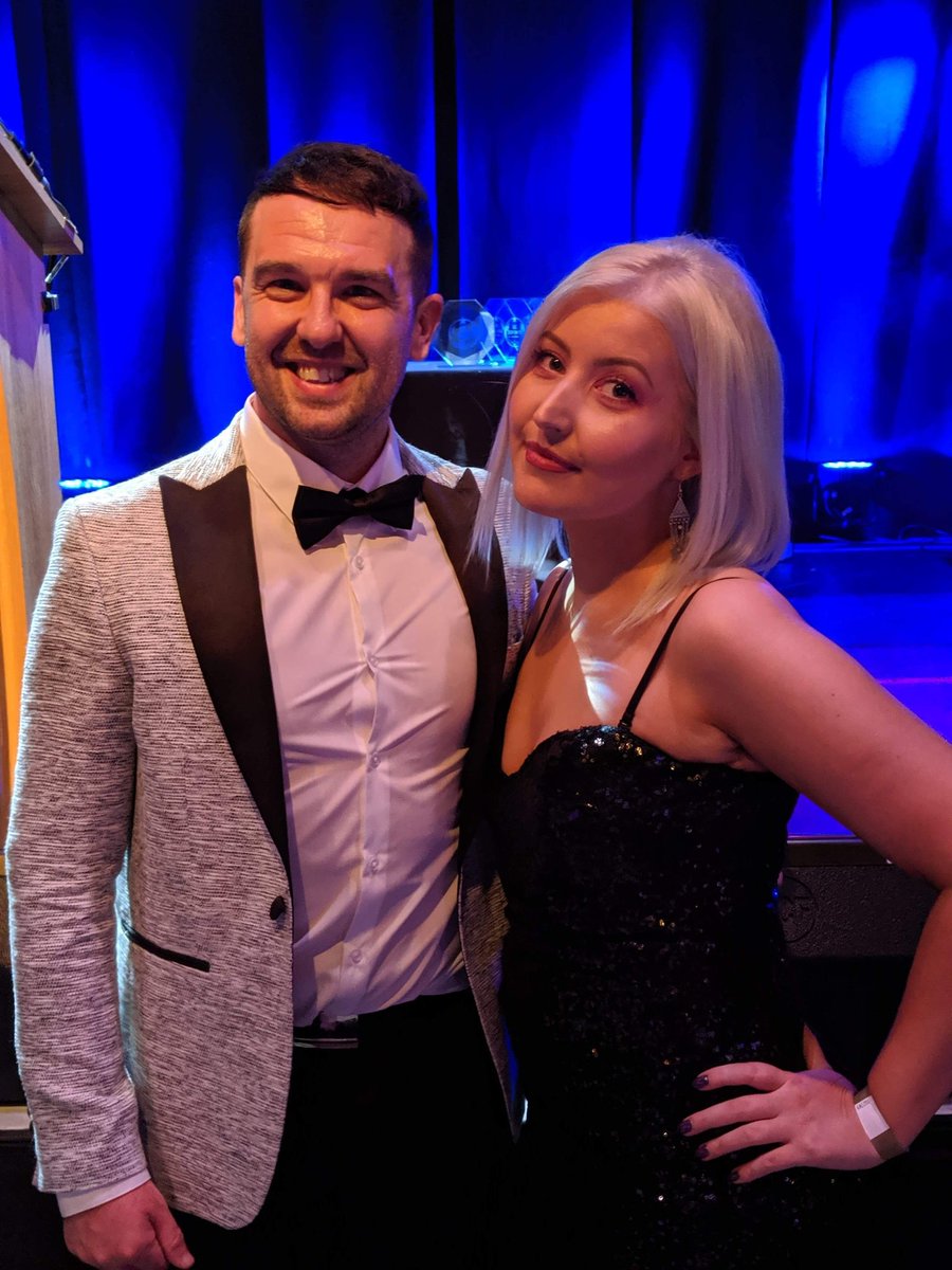 EternalStephHD's tweet photo. Had a great weekend in London at the @ukeagg awards.
Great to meet up with some friends @SimonHOfficial @Nozzabox
& meet some new people. Was amazing to finally meet @Methodsco & @Djari328 !
Congratulations to all the winners 🎉
Back to work today on @WatchMixer
#UKEA https://t.co/QCOnN2kdv9