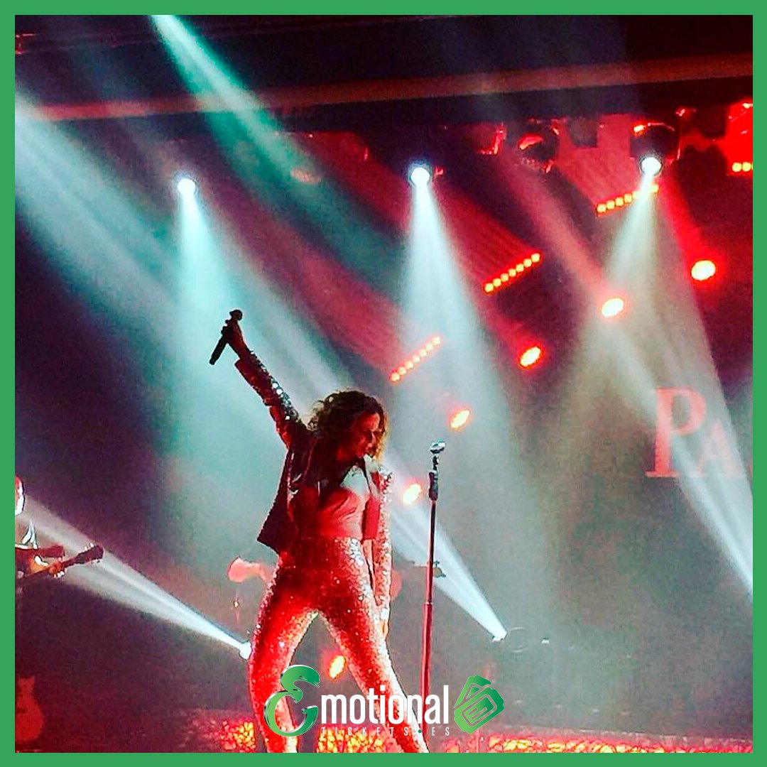 Emotionalticket's tweet photo. @pastora_soler ha presentado su nuevo disco “La Calma”. 🔊 En él, Pastora ha mimado cada canción, cada nota, cada detalle para que el público que la está esperando reciba lo mejor de ella.
¡No te lo puedes perder! Link en la bio, 10 de agosto, Medellín https://t.co/I1fmxfsUDO