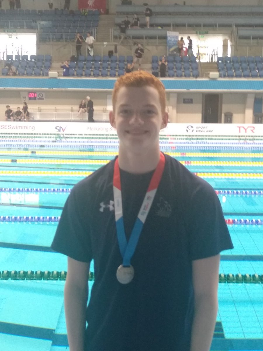 CheadleHulmeSch's tweet image. Congratulations to @swimmersCHS @SportatCHS Jacob - English Summer National Championship silver medalist 15 400 freestyle!  #CHSuccess #CHSummer 🏊‍♂️🌊🥈