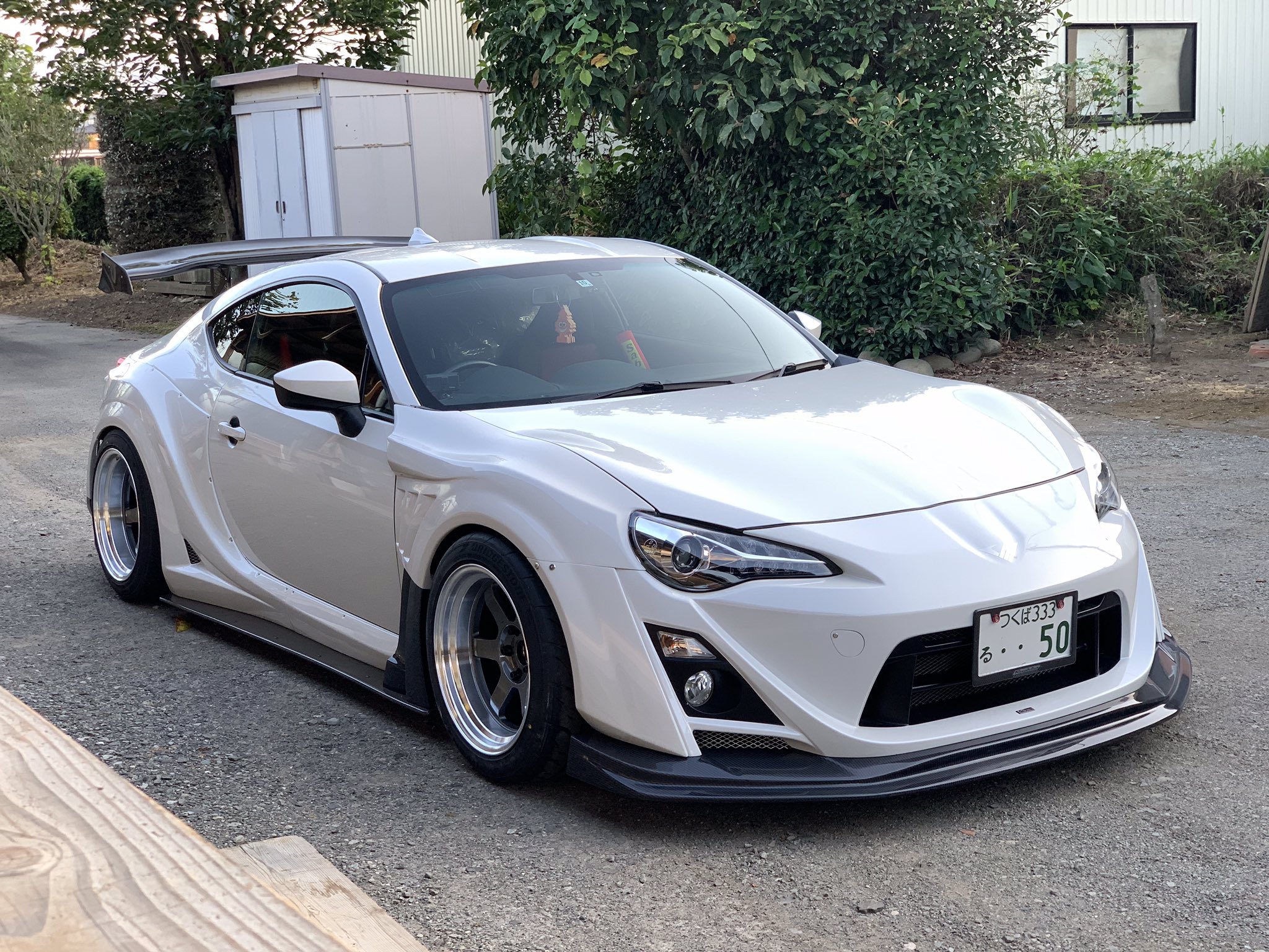 Toyota gt86 серая