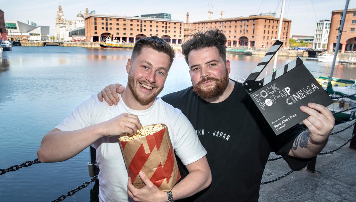 CRelocation's tweet image. Well this looks different! Ever been to a floating cinema? Neither have I, but there's one on this week at @theAlbertDock  📽 #Liverpool buff.ly/2YAHnc8