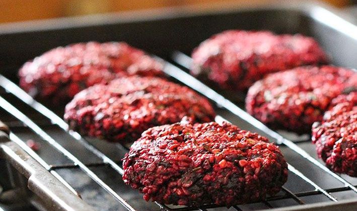 trainatjoes's tweet photo. Hemp and Beet Vegan Burgers #veganrecipe #veganburgers #veggieburgers #hemprecipe #hempbeetburgers #trainatjoes #eatclean #vegan #healthy https://t.co/lOtd5wj2O7 https://t.co/O5CyzjxrXl