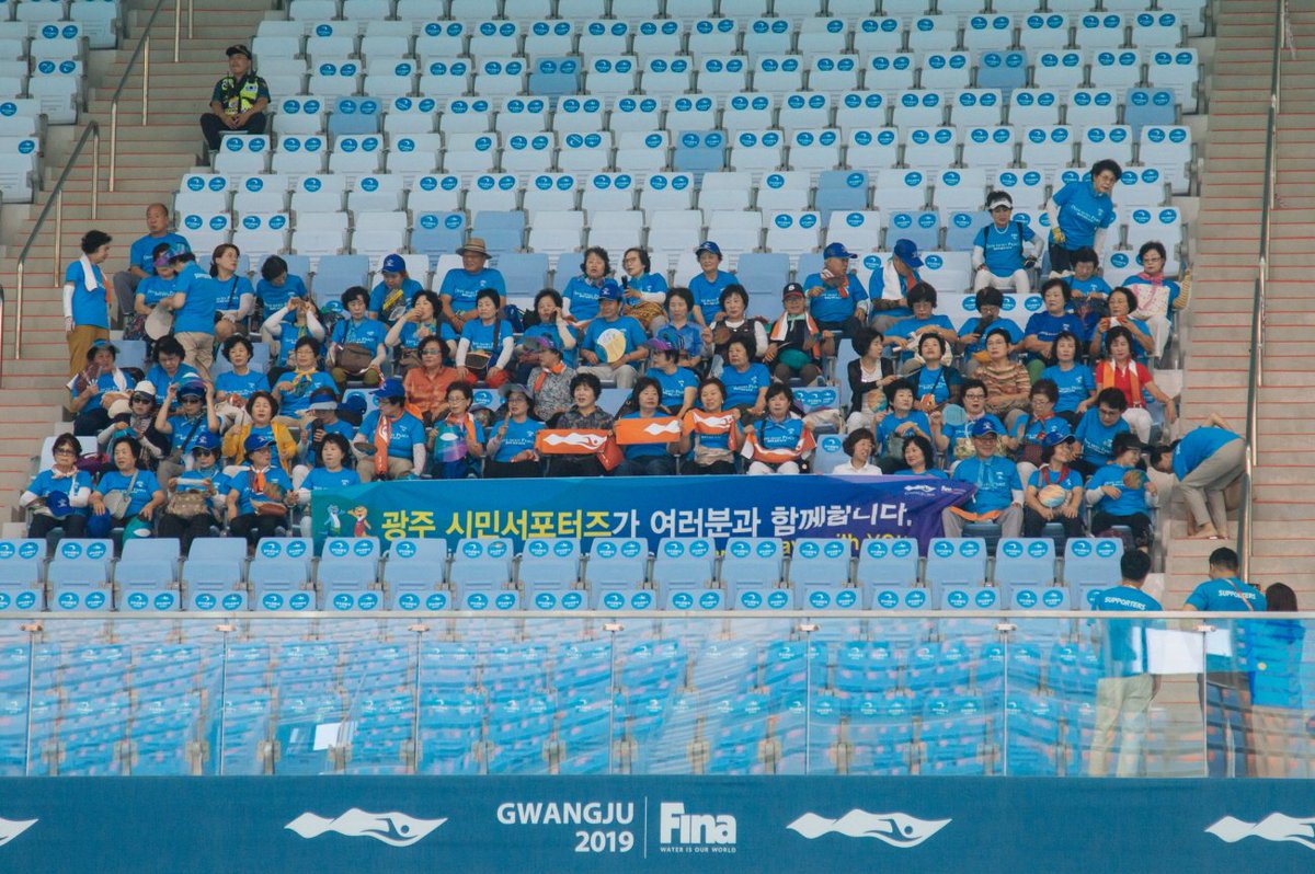 MASTERS CHAMPIONSHIPS HAVE STARTED 🌟😍 Make sure to cheer on all of our masters athletes and tag us so that we can share your amazing stories 🏊‍♂️🏊‍♀️💦🤽‍♂️🤽‍♀️