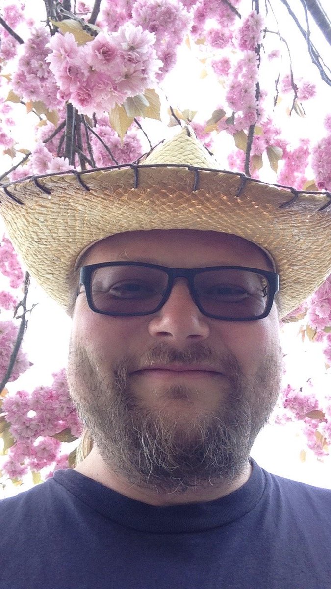 Solstroem1's tweet photo. We are excited to introduce our new Senior System Developer, Kasper Lorentzen. Kasper will be leading the IT architecture development. We are thrilled, welcome to the team!
#solstroem #carbontax #solarenergy #carbonemissions #alternativeenergy #energysolutions  #jointheteam https://t.co/HLyIl1VOJB