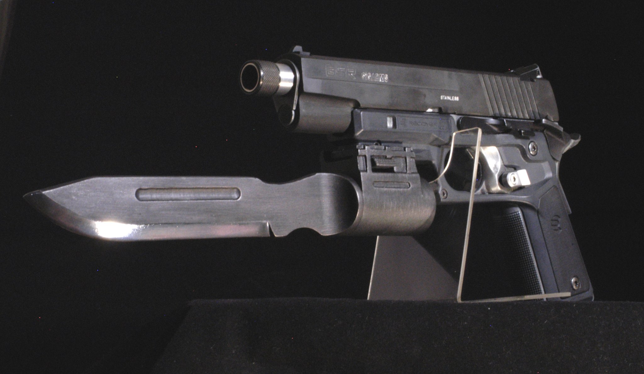 【2個セット】ハンドガン用 銃剣 ヨルムンガンド風デザイン 組み立てキット 1個セット】ハンドガン用 銃剣 ヨルムンガンド風デザイン