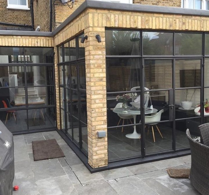 FixingsSword's tweet photo. External steel screens. All dotted around London. #steelwindows #steeldoors #crittallstyle https://t.co/KMXXmxUZ3J https://t.co/6r58FJEwkM