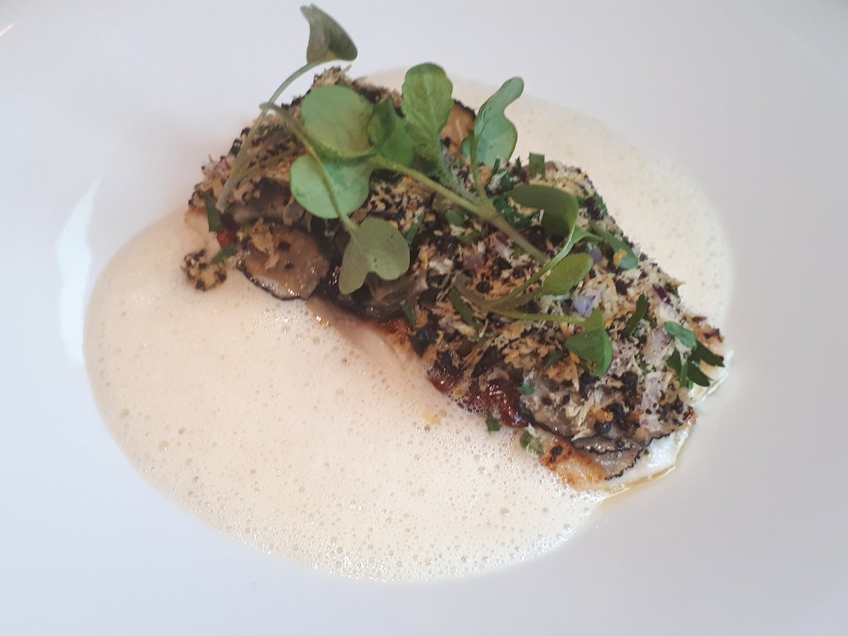MichelinGuideUK's tweet photo. Their own craft beers are paired with the fab food at Bar Alt @TwoChefsBrewing
#Amsterdam #Nederland
(new to the selection 2020) 🍻 🍽 https://t.co/TgjjPA7E7V