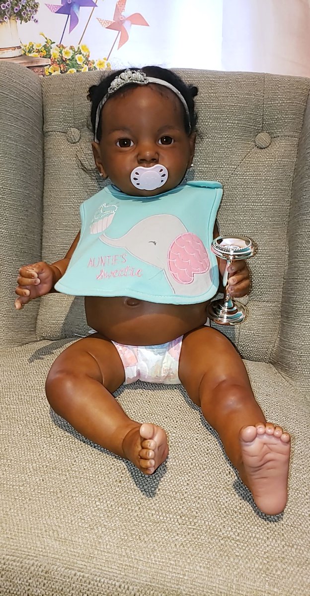 ArialFor's tweet image. 💜💜 #Alzheimers #dementia #dolltherapy