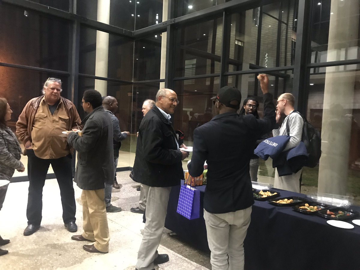 Nosie_Ngqwala's tweet photo. TBT: @NMU science dialogue, thank NMU for sharing this moment with us, University of @ufh1916 you are next FISHER will be hosting us #sciencecommunication #science-engagement @Rhodes_Uni @SAYAS_SA @FutureAfricaUP @DialogueRhodes https://t.co/FfREdQ94Oh