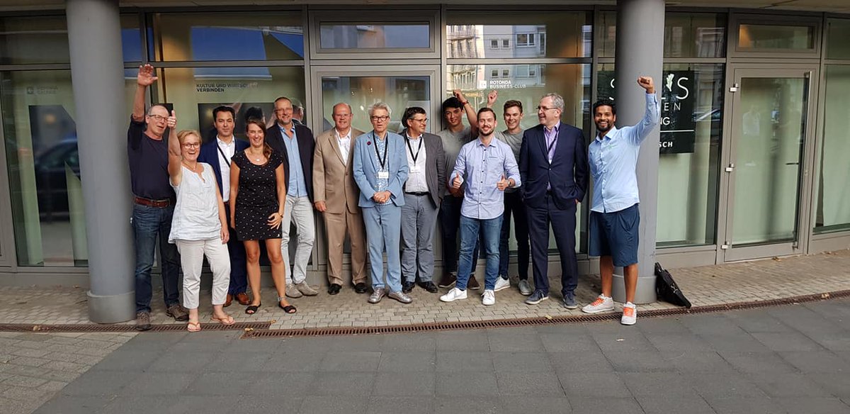 Nach einem grandiosen Demo-Day stehen die 3-Finalisten des Zebra-Accelerator fest! <a href="/entorganics/">Entorganics</a> #simplymeal #BürgerMachenLandwirtschaft