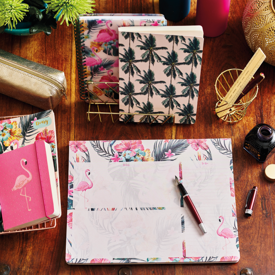 Aloha! A modern, exotic resort, Palm Springs is where man-made meets nature – rows of groomed palm trees nestle alongside vibrant flora and fauna. Shop our Palm Springs collection… 

gostationery.net/collections/fl…

#Palm #Springs #Aloha #Summer #Nature #Stationery #Notebook #Fashion