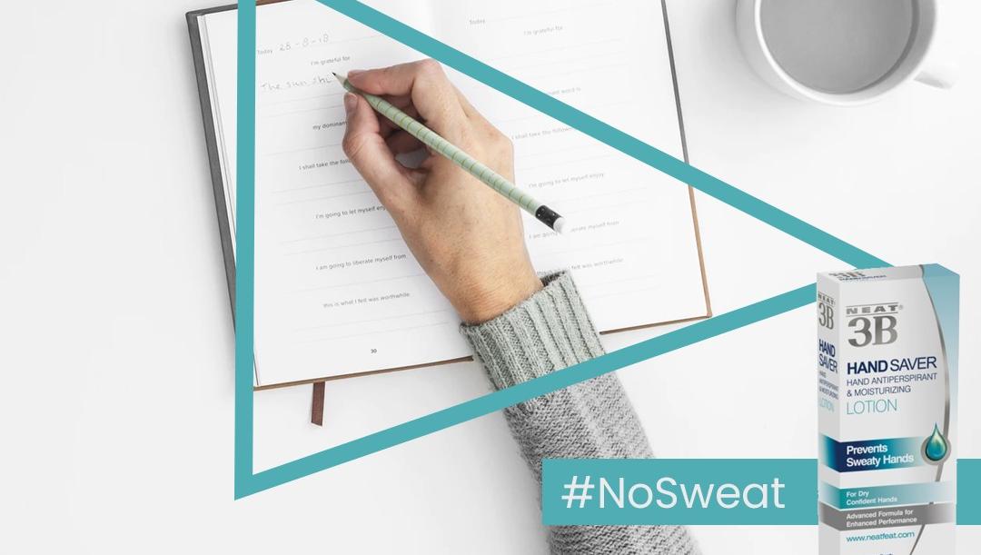 the_AandD_co's tweet image. ✍️ 4 Ways to not sweat when writing:
Avoid caffeine or any other stimulants
Keep yourself in a cool environment
Take breaks in between
Use a special lotion that control sweat

soo.nr/oRLb

#handsweat #antiperspirant #deodorant #writing #exams #backtoschool