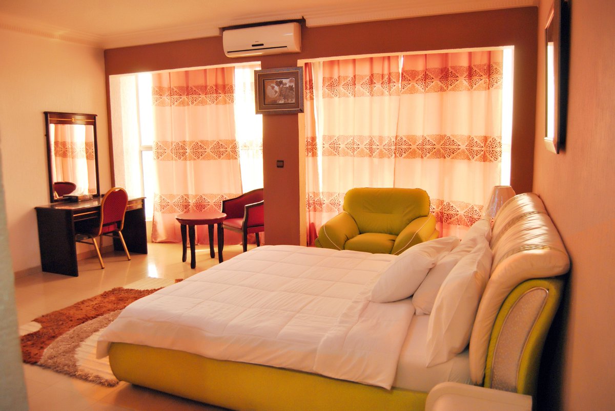 HotelBenin's tweet photo. faites y un tour...
+229 96 45 48 48 
+229 94 89 83 87 https://t.co/1kpJ7ARWiV