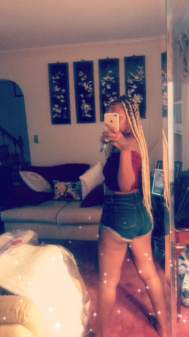 Watch kiki ♡ ︎'s leaked NSFW photo on TwXstars