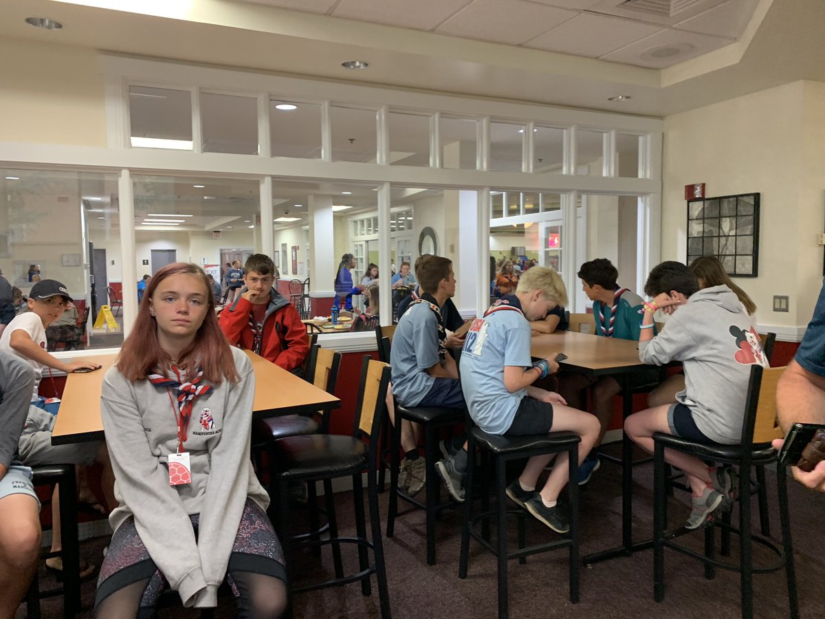 WSJunit56's tweet image. Woooo! We love a morning briefing, getting ready for our 12 hour coach up to Canada 🇨🇦 #UK24WSJ