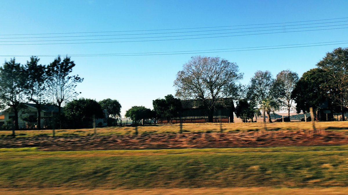 guiigs's tweet photo. Road trip https://t.co/LD2r0zzGo9